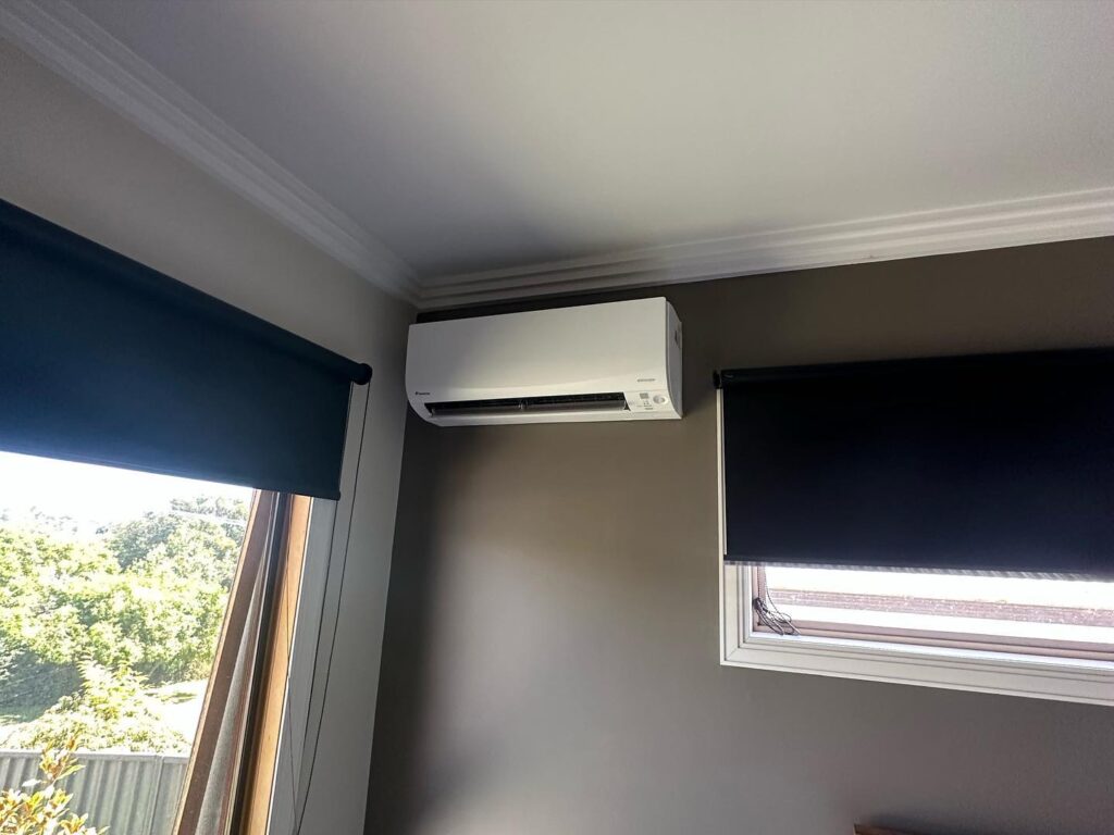 heating and cooling in cockatoo